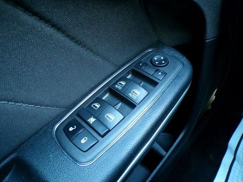 Used 2023 Dodge Charger SXT image 20