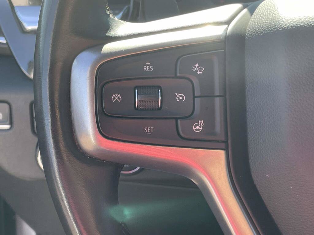 Used 2023 Chevrolet Silverado 1500 LTZ AWD/4WD image 35