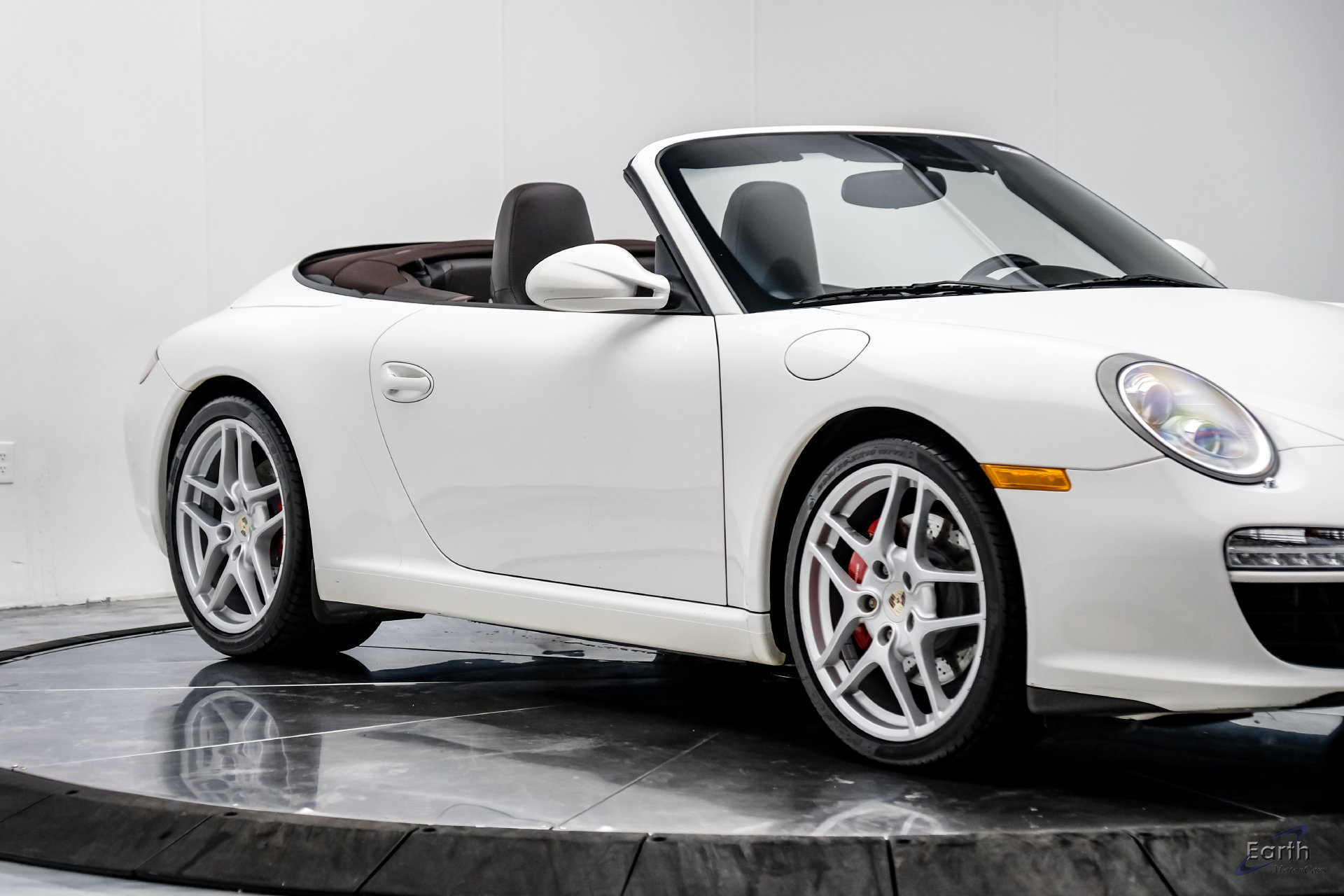 Used 2011 Porsche 911 Carrera S RWD image 32