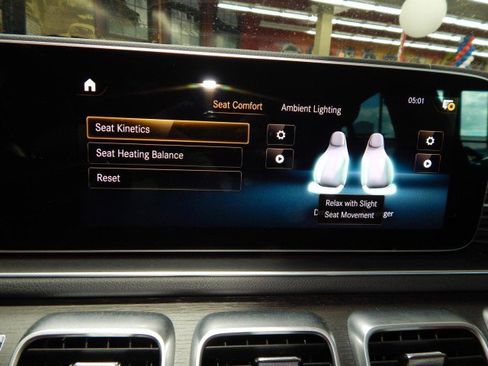 Used 2023 Mercedes-Benz GLE 53 AMG 4MATIC Coupe image 27