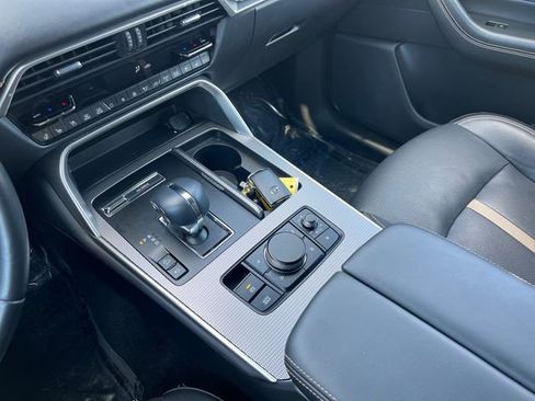 Used 2025 MAZDA CX-90 3.3 Turbo S w/ Premium Package image 29