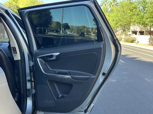 Used 2013 Volvo XC60 3.2 image 45