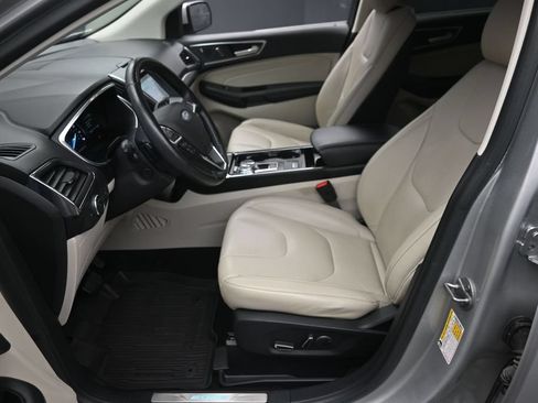 Used 2019 Ford Edge Titanium w/ Cold Weather Package AWD/4WD image 20