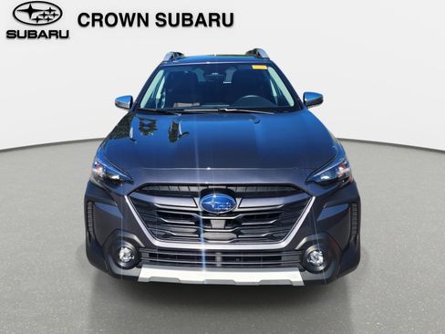 Used 2025 Subaru Outback Touring AWD/4WD image 9