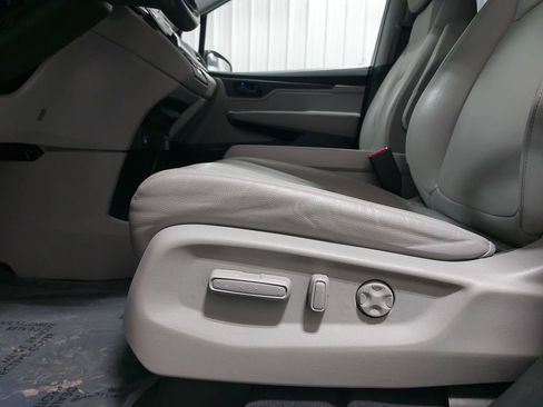 Used 2023 Honda Odyssey EX-L image 31