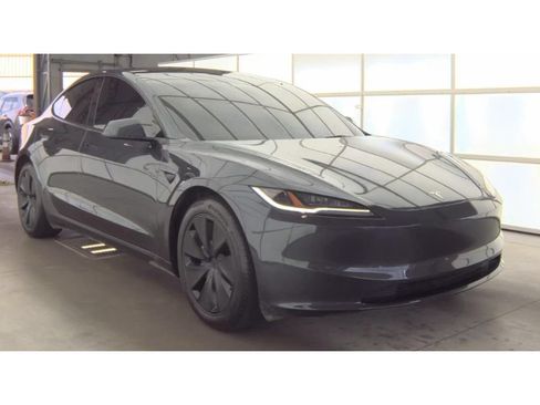Used 2024 Tesla Model 3 Long Range AWD/4WD image 2