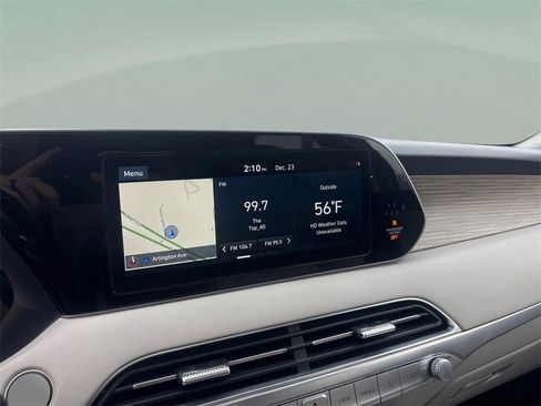 Used 2022 Hyundai Palisade Limited image 22