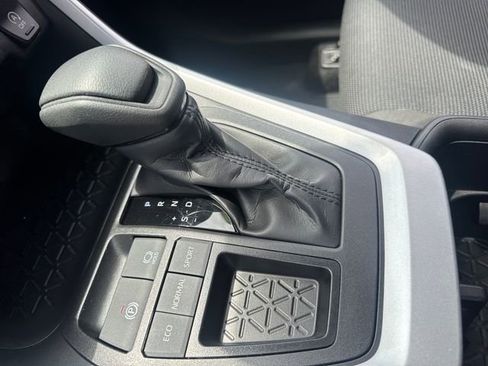 Used 2025 Toyota RAV4 LE FWD image 18