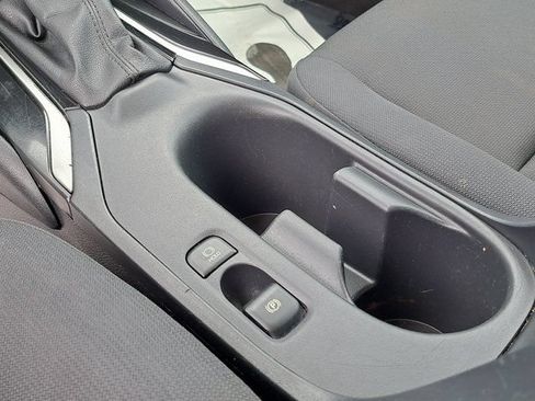 Used 2023 Toyota Corolla LE FWD image 20