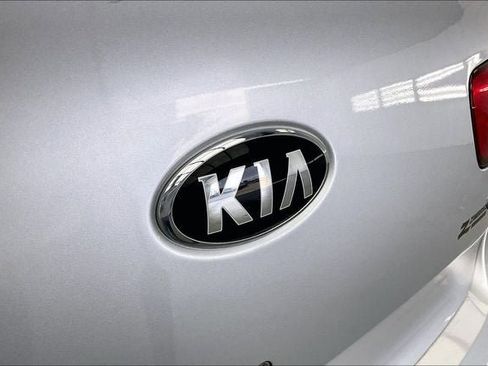 Used 2017 Kia Rio LX FWD image 30
