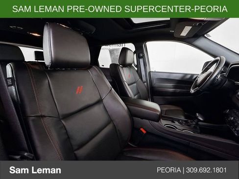 Used 2025 Dodge Durango GT image 30