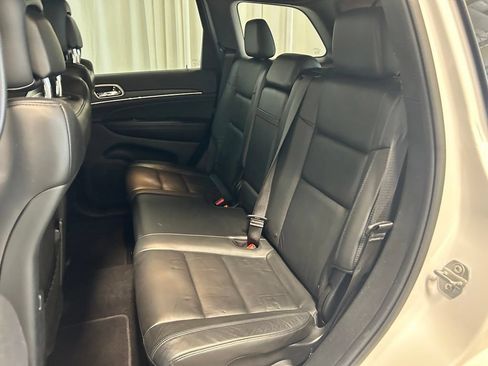 Used 2020 Jeep Grand Cherokee Limited AWD/4WD image 20
