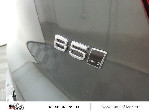 Used 2026 Volvo XC40 B5 Ultra w/ Climate Package image 8