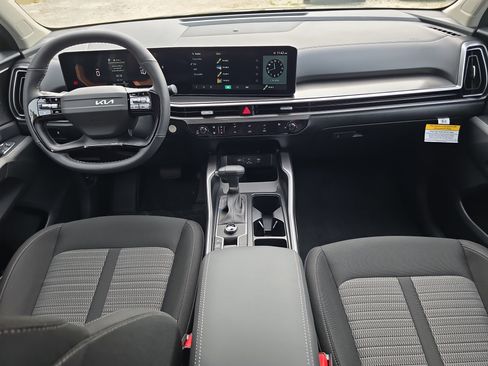 New 2026 Kia Sorento LX image 12