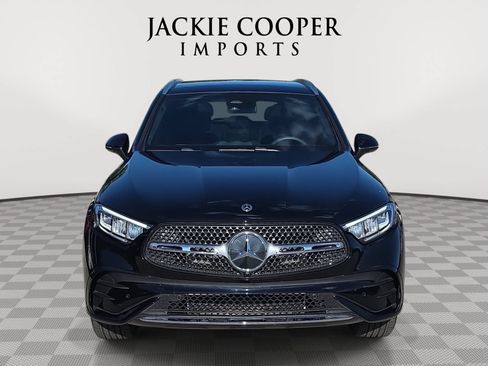 Used 2026 Mercedes-Benz GLC 300 4MATIC image 2