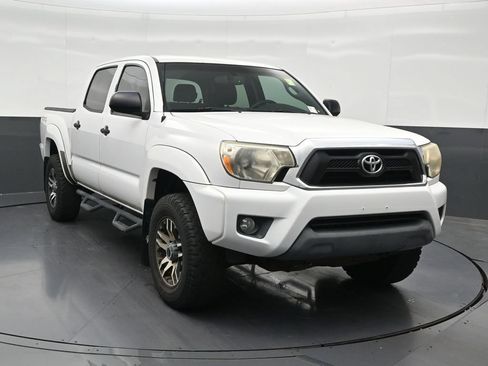 Used 2012 Toyota Tacoma PreRunner w/ SR5 Pkg RWD image 8