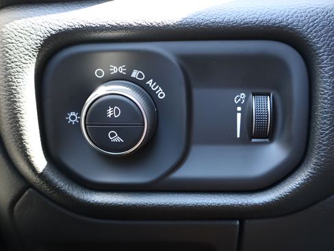 New 2026 RAM 1500 Express RWD image 20