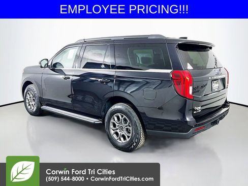 New 2026 Ford Expedition Active AWD/4WD image 11