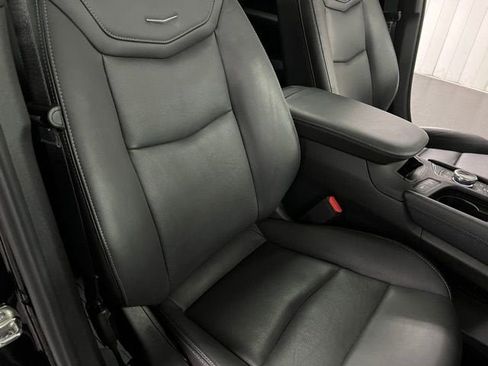 Certified 2025 Cadillac XT5 Premium Luxury w/ Technology Package AWD/4WD image 18