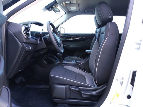 New 2026 Chevrolet TrailBlazer LT w/ Driver Confidence Package FWD image 20