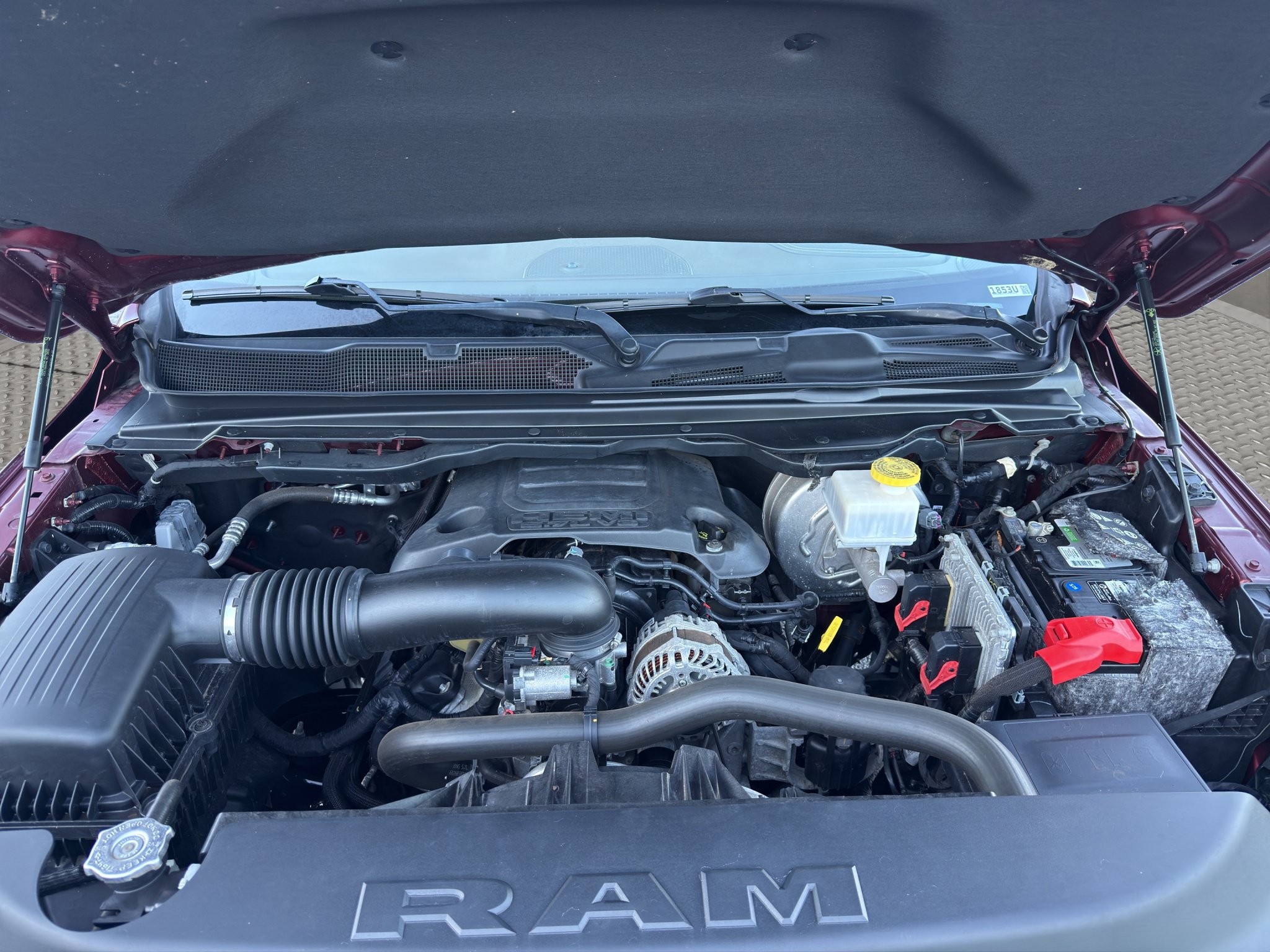 Used 2020 RAM 1500 Laramie AWD/4WD image 19