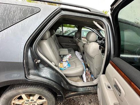 Used 2009 Cadillac SRX AWD w/ Third Row Seating Package image 25