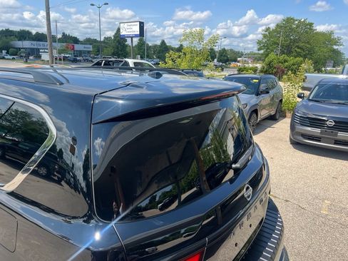 Used 2023 Nissan Armada SL w/ Midnight Edition Package AWD/4WD image 38