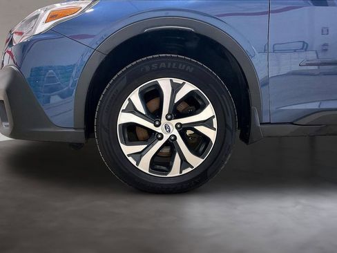 Used 2021 Subaru Outback Limited image 9