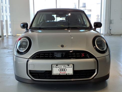 Used 2025 MINI Cooper S FWD image 2