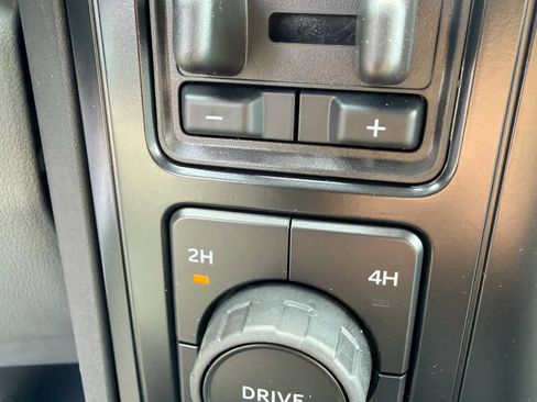 New 2025 Ford F250 XL w/ FX4 Off-Road Package AWD/4WD image 24