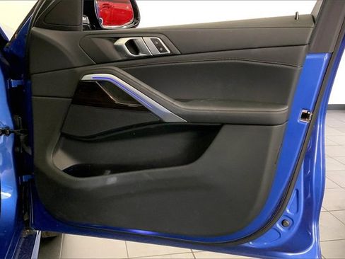Used 2020 BMW X6 sDrive40i w/ M Sport Package image 24
