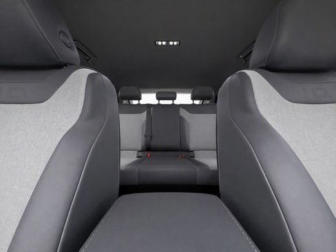 Certified 2024 Volkswagen ID.4 Pro AWD/4WD image 27