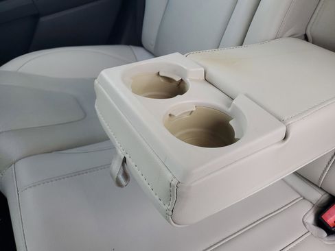 Used 2015 Ford Fusion Energi Titanium w/ Driver Assist Package image 12