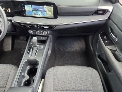 Used 2025 Nissan Kicks SV FWD image 15