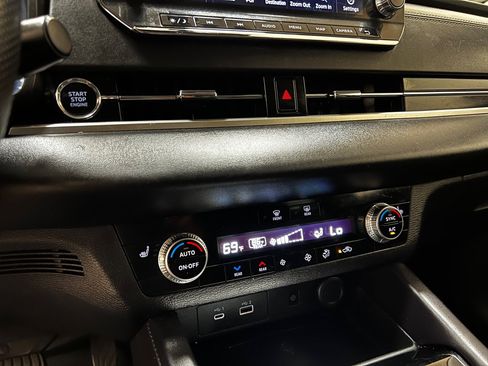 Used 2022 Mitsubishi Outlander SEL FWD image 39