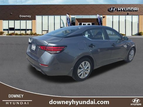 Used 2025 Nissan Sentra S FWD image 5