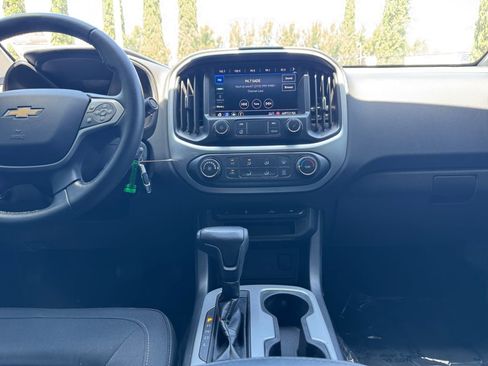 Used 2021 Chevrolet Colorado LT w/ Redline Special Edition AWD/4WD image 15