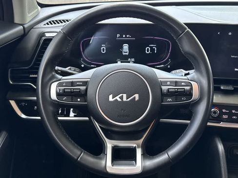 Certified 2025 Kia Sportage EX FWD image 15