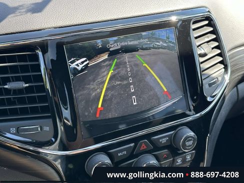 Used 2019 Jeep Grand Cherokee Altitude AWD/4WD image 25