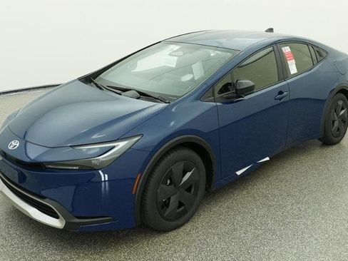New 2026 Toyota Prius Plug-In Hybrid FWD image 1