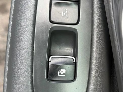 Used 2020 Hyundai Sonata Limited w/ Cargo Package FWD image 38