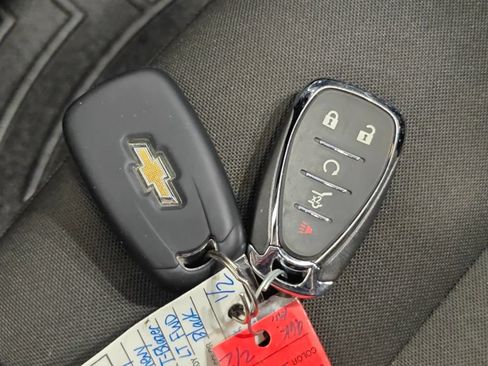 Used 2021 Chevrolet TrailBlazer LT w/ Sun and Liftgate Package FWD image 14