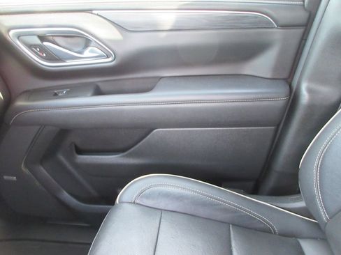 Certified 2021 GMC Yukon SLT image 36