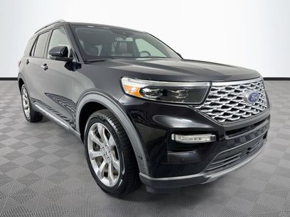 Used 2020 Ford Explorer Platinum w/ Premium Technology Package