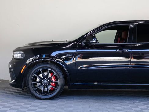 Used 2022 Dodge Durango SRT w/ Premium Interior Group AWD/4WD image 8