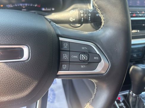 Used 2022 Jeep Compass High Altitude AWD/4WD image 10