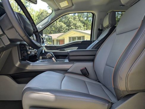 New 2025 Ford F150 Lariat w/ Equipment Group 502A High image 24