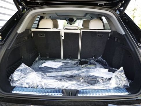 New 2026 Audi Q5 Premium Plus image 30