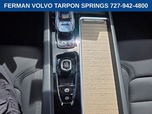 New 2026 Volvo XC60 B5 Core w/ Protection Package Premier image 28