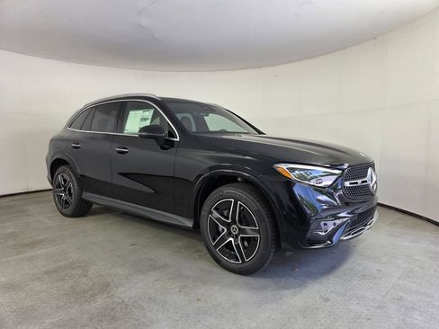 New 2026 Mercedes-Benz GLC 300 image 1